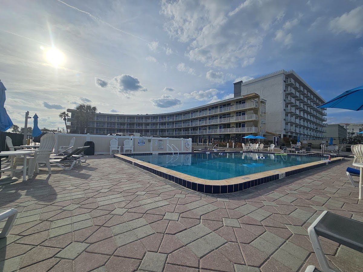 Outrigger Beach Club Resort photo 3
