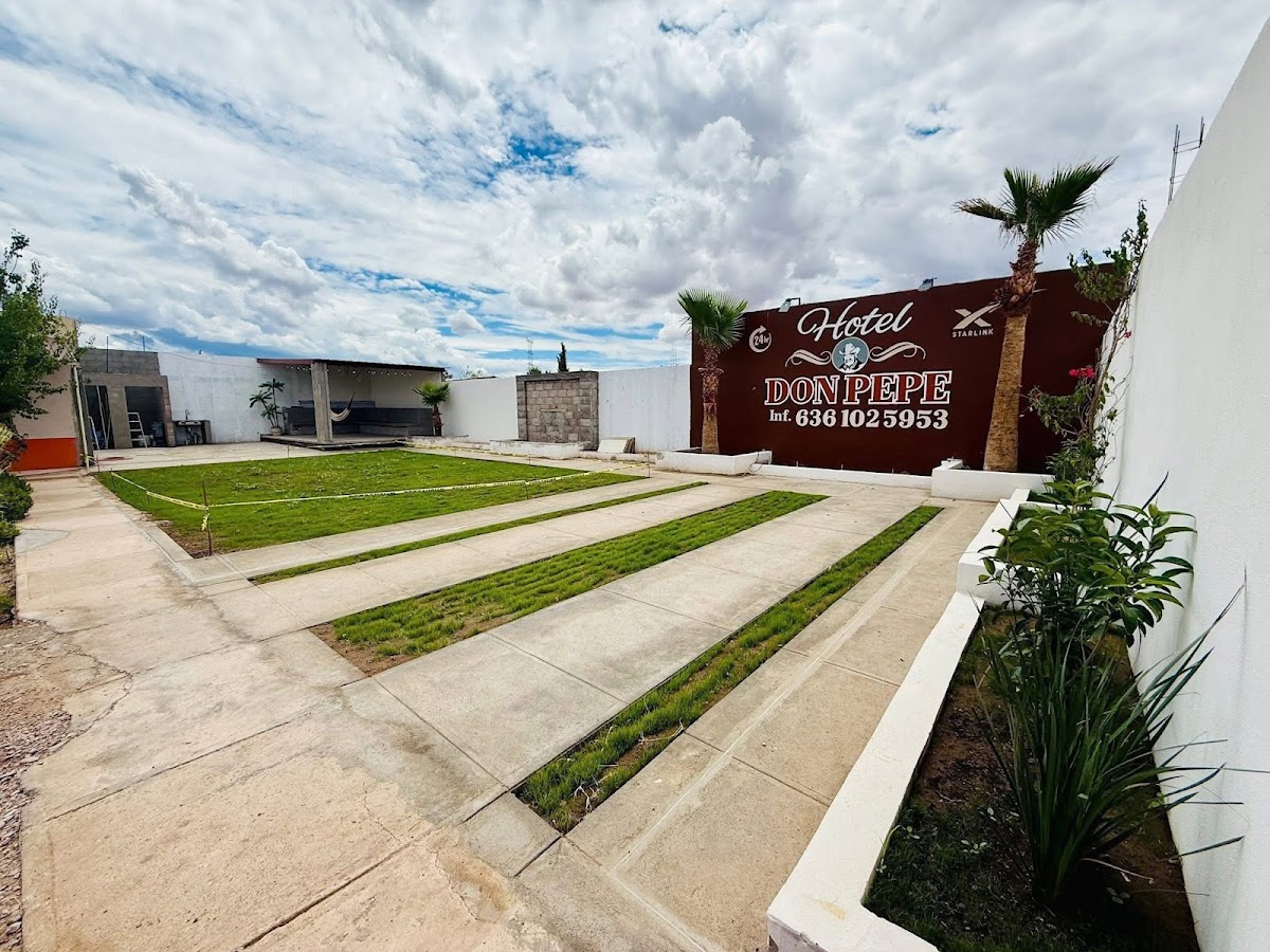 Hotel Don Pepe photo 3