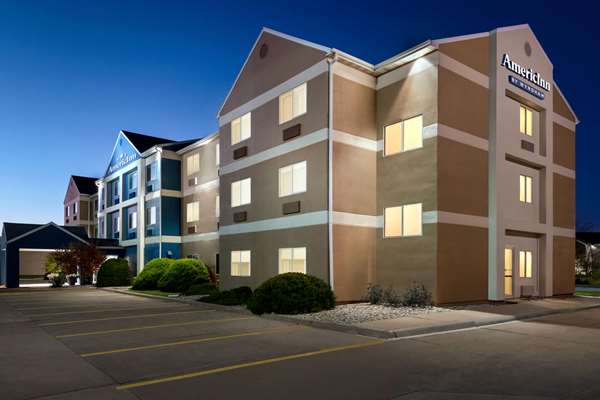 AmericInn by Wyndham Appleton Airport