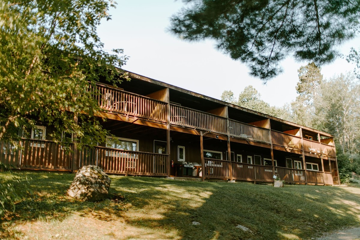 Silver Rapids Lodge photo 3