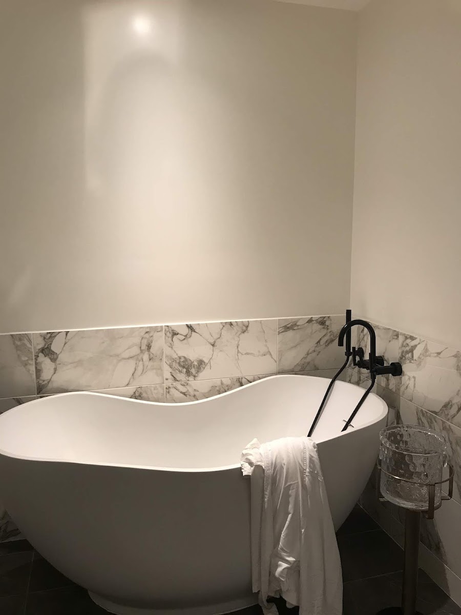 The Farmhouse Inn photo 2
