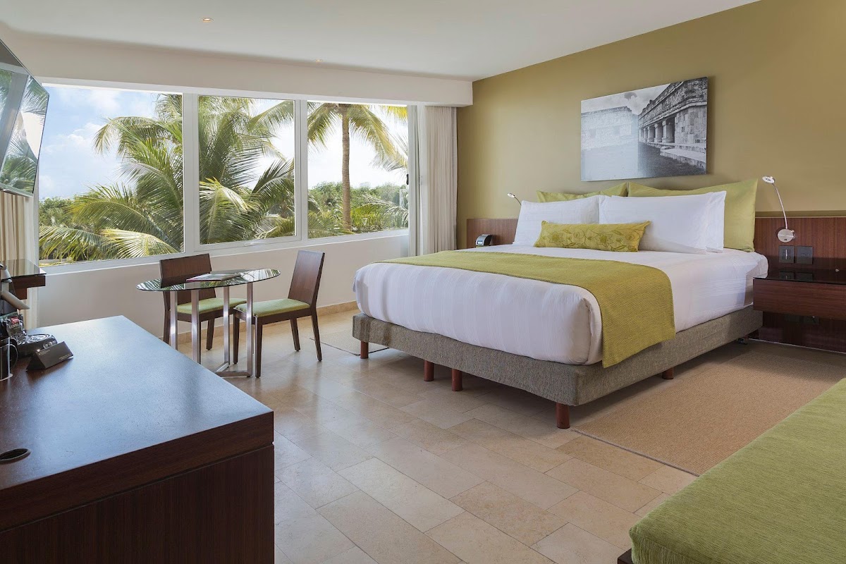 InterContinental Presidente Cancun Resort by IHG photo 2