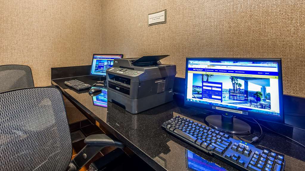 Best Western Plus Prairie Inn photo 3