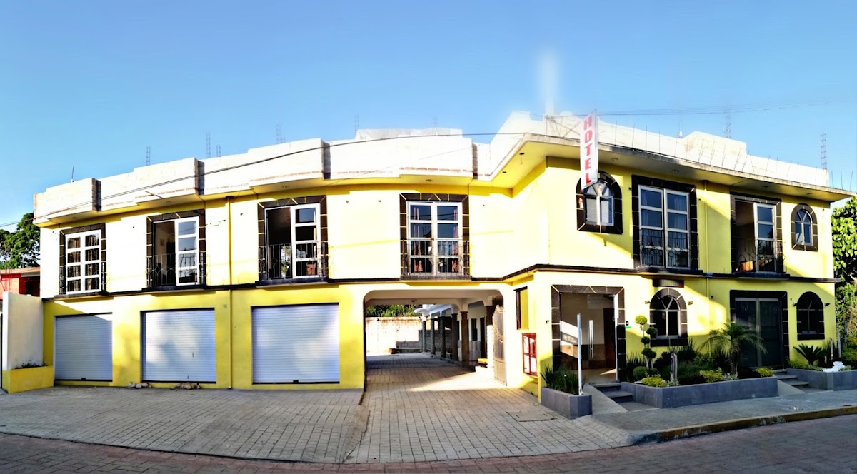 HOTEL REAL DE LAS FLORES
