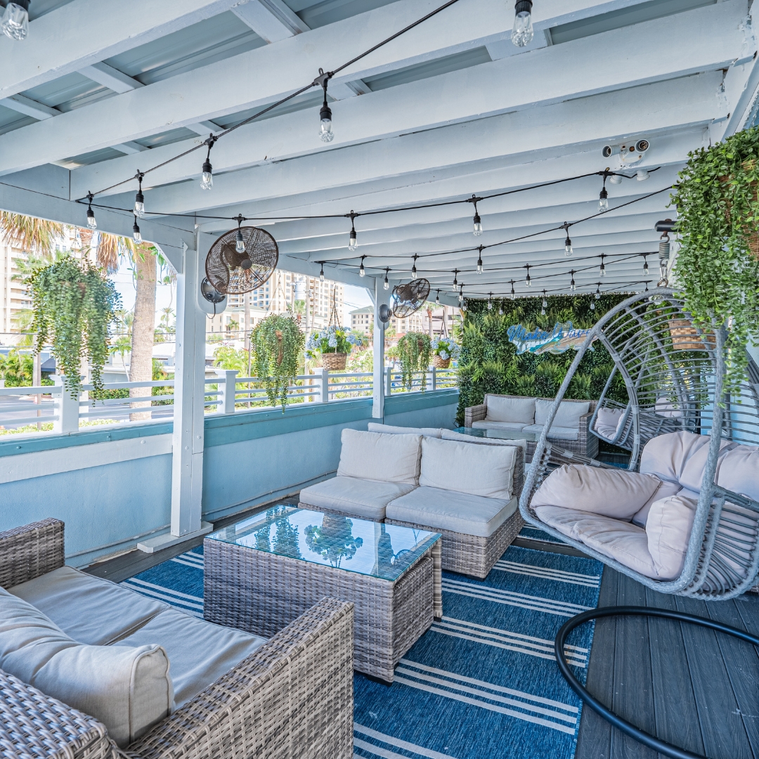 Blue Wave Suites photo 3