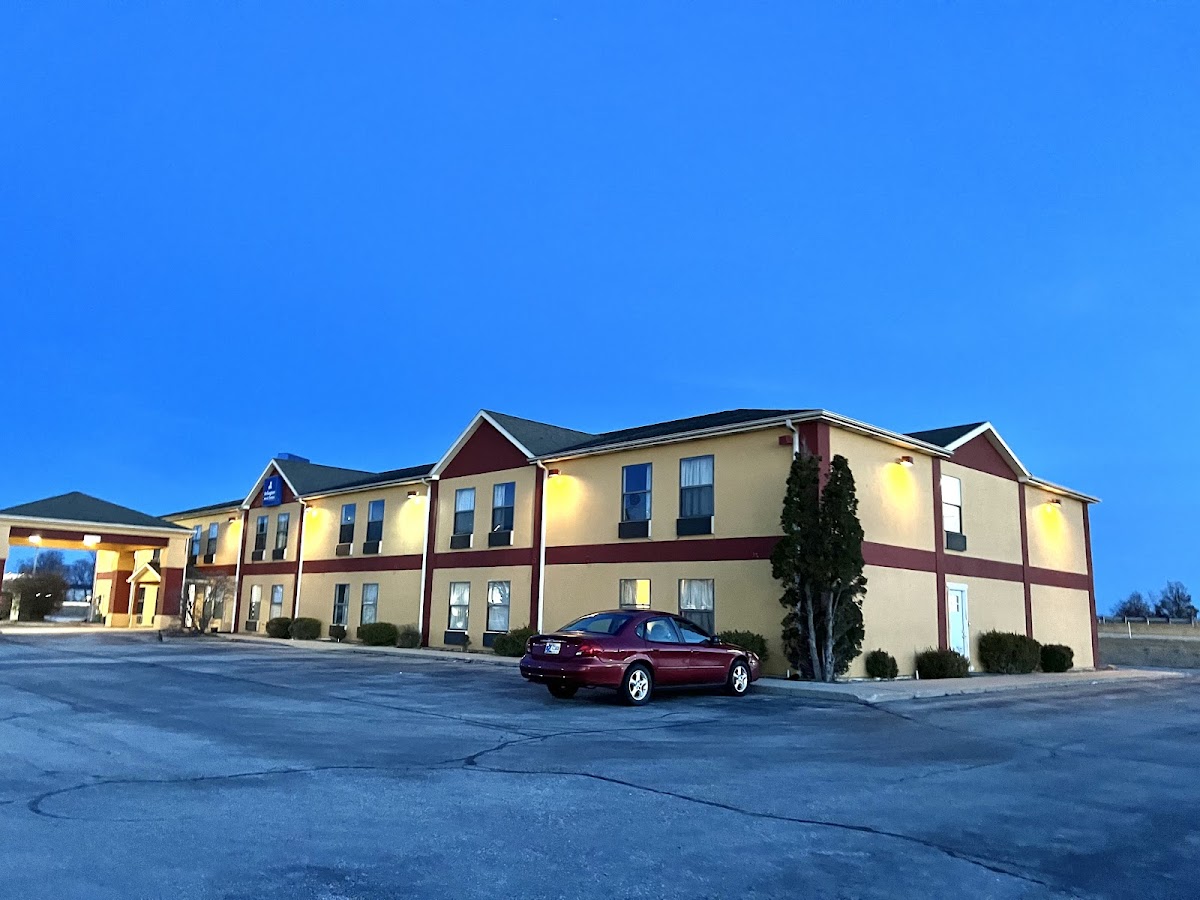 Arlington Inn And Suites