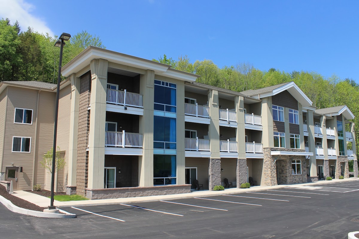 Crystal Springs Inn and Suites