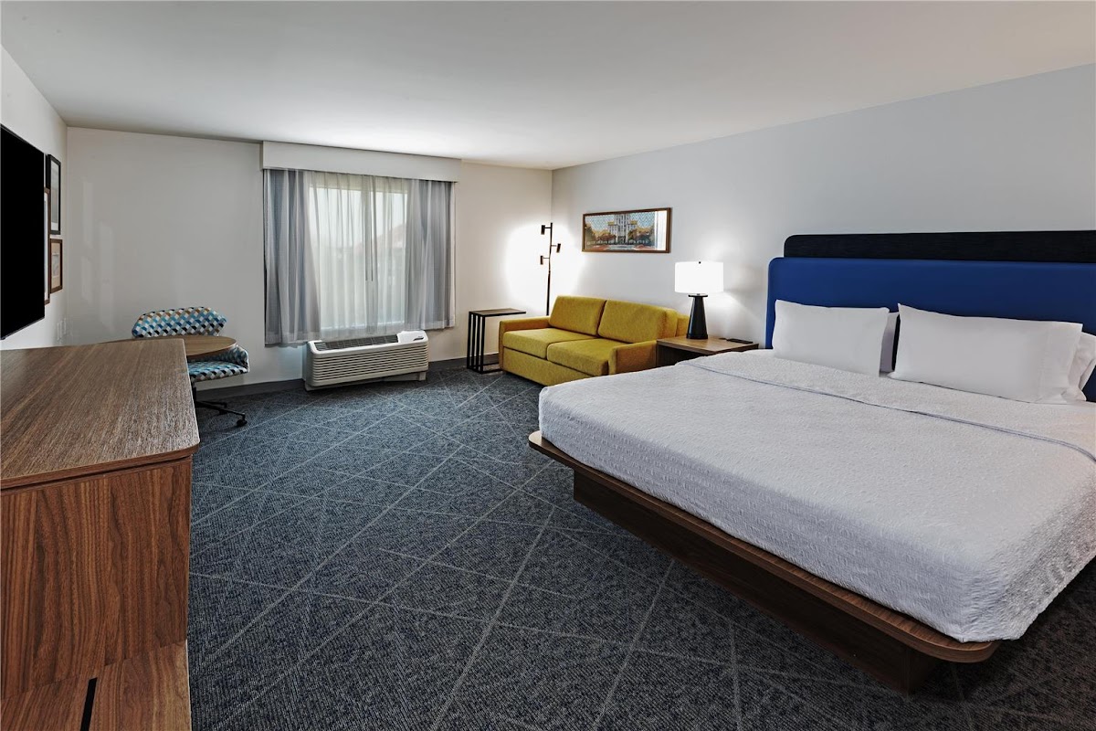 Hampton Inn & Suites by Hilton Tomball Houston NW photo 2