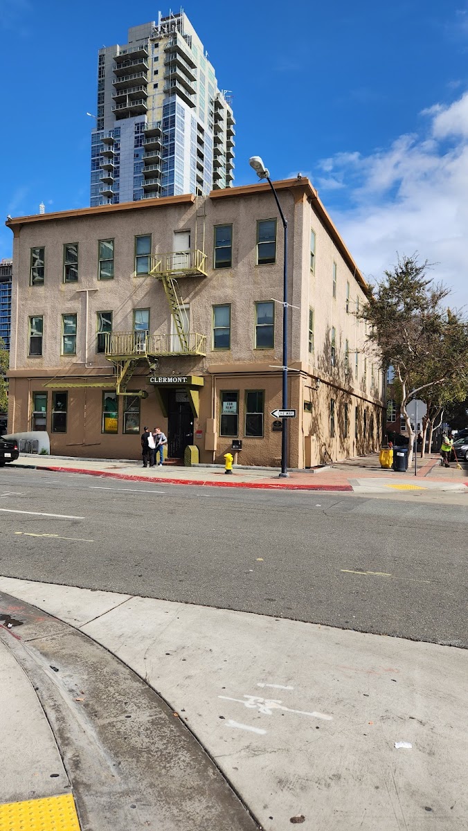 The Clermont/Coast Hotel photo 2