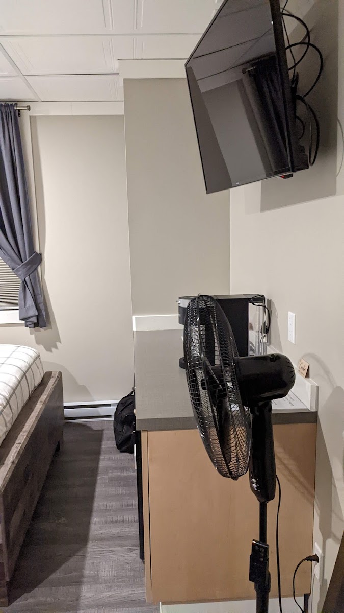 The Cache Hotel and Lodgings photo 3