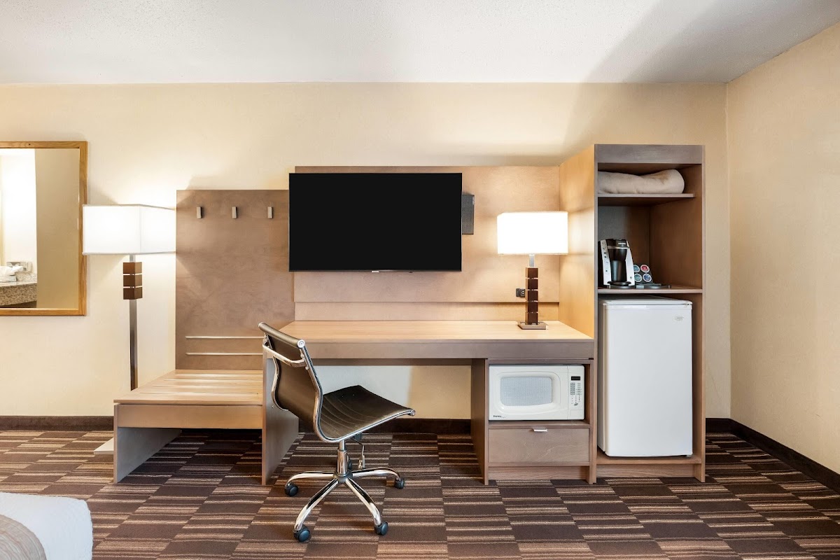 Days Inn by Wyndham Nanaimo photo 2