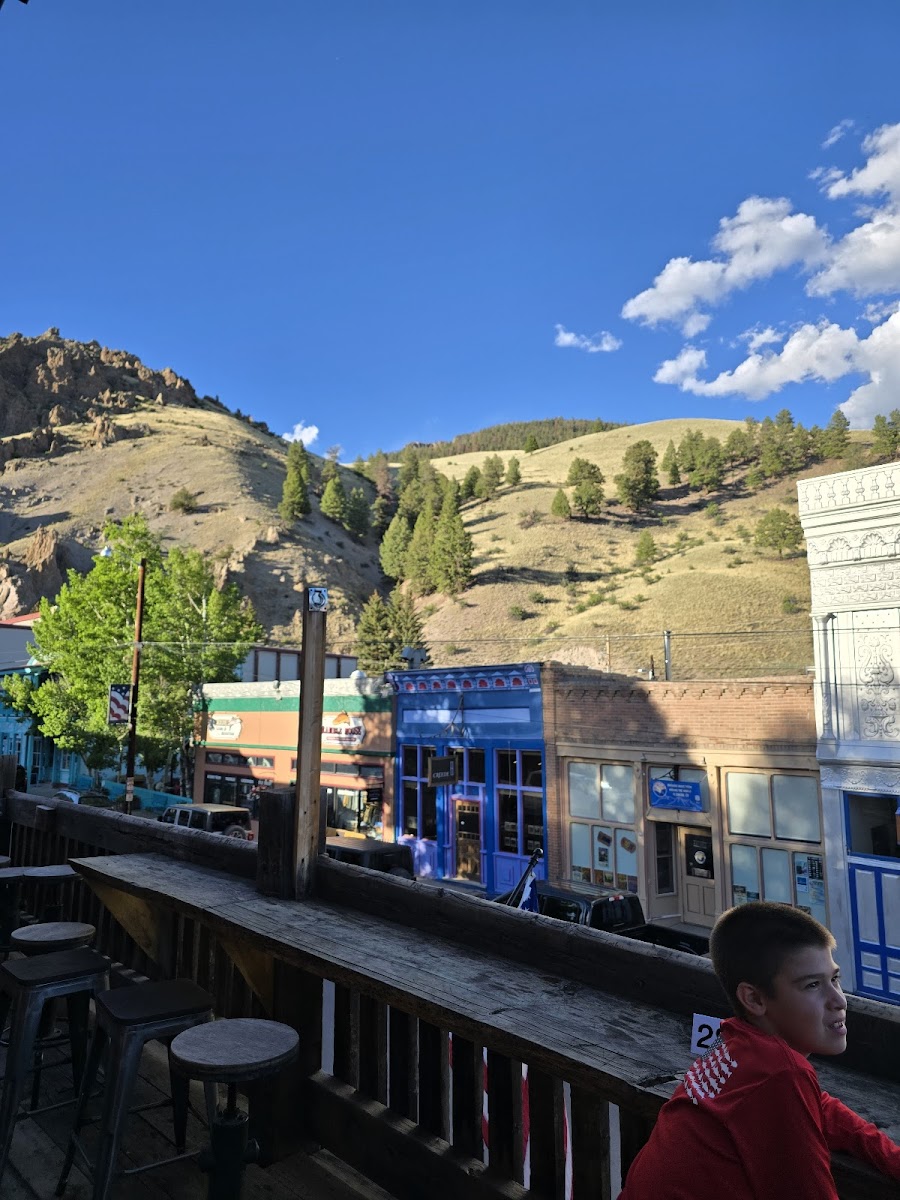 Creede Snowshoe Lodge and ATV/UTV Rental photo 3