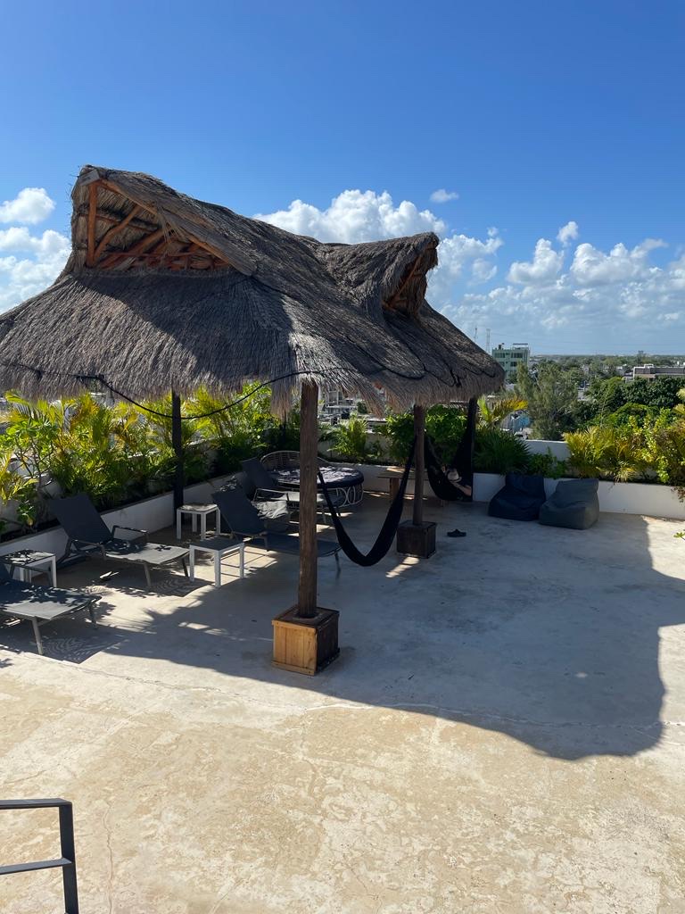 HOTEL52