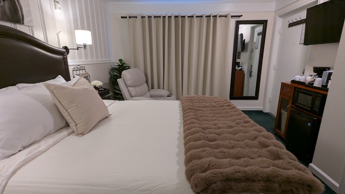 Amherst Inn
