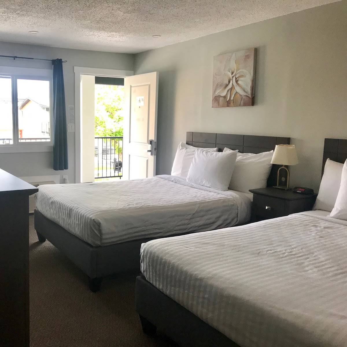 Oasis Inn Kelowna