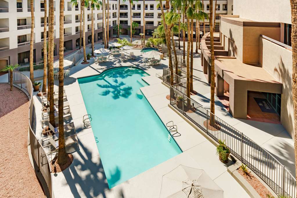 Hilton Phoenix Airport photo 2