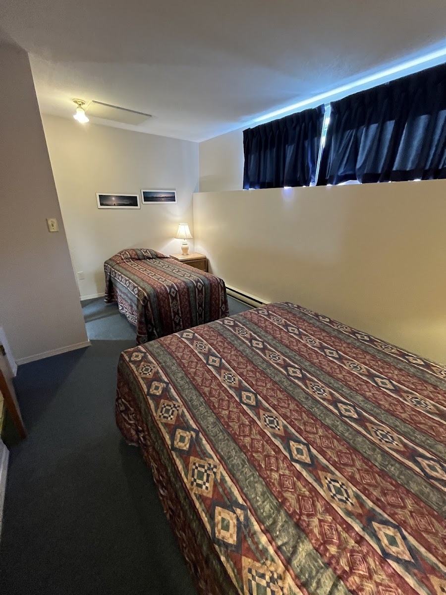 Whale's Tail Guest Suites