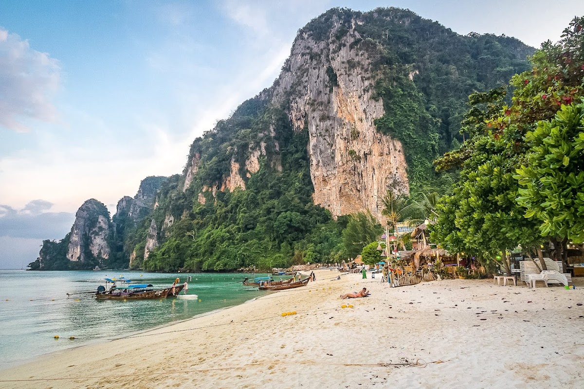 Ton Sai Beach