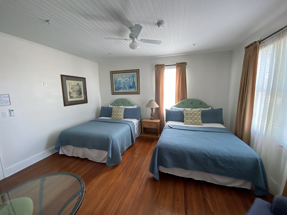 Putnam Lodge photo 2