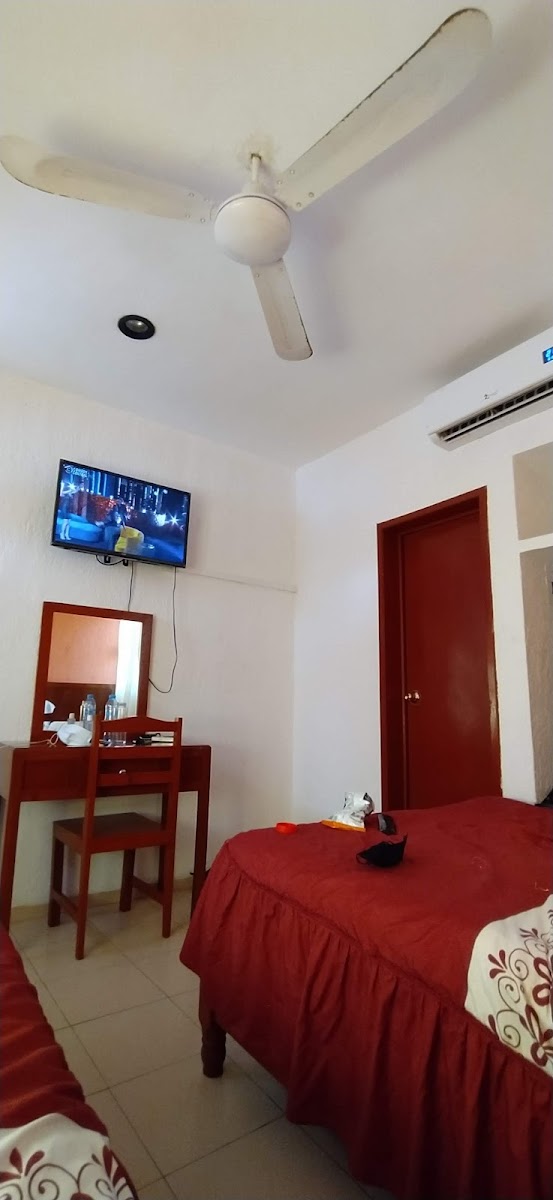 Hotel Don Rodrigo photo 2