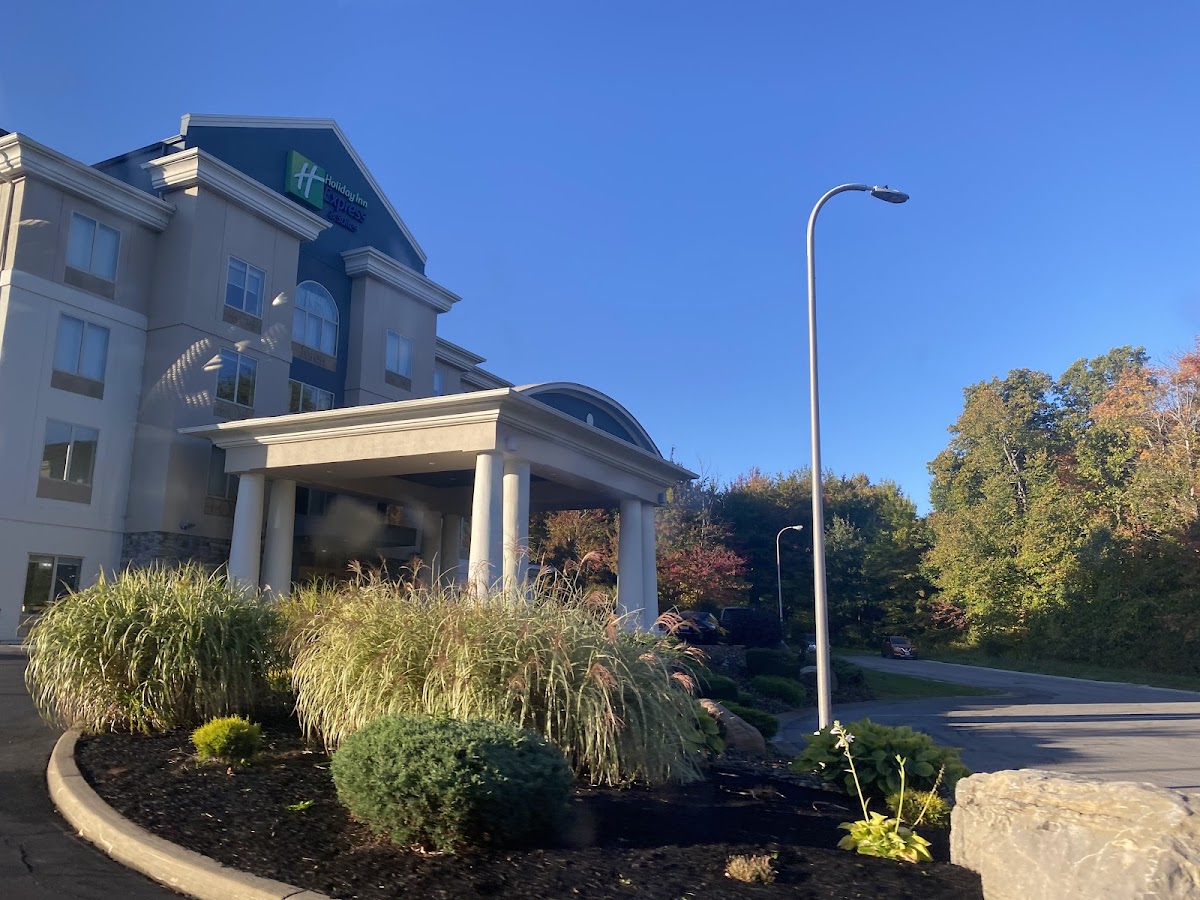 Holiday Inn Express & Suites Hamburg