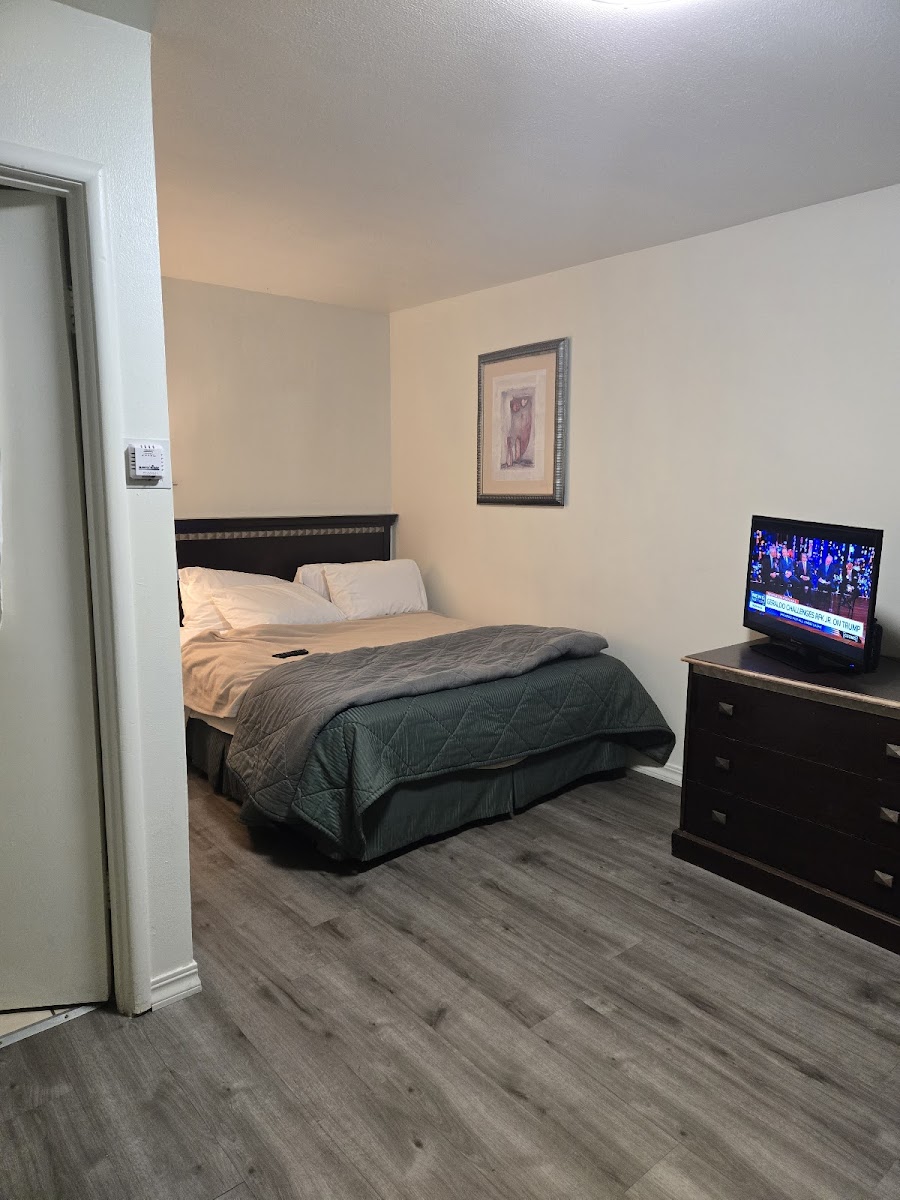 Discovery Inn photo 2