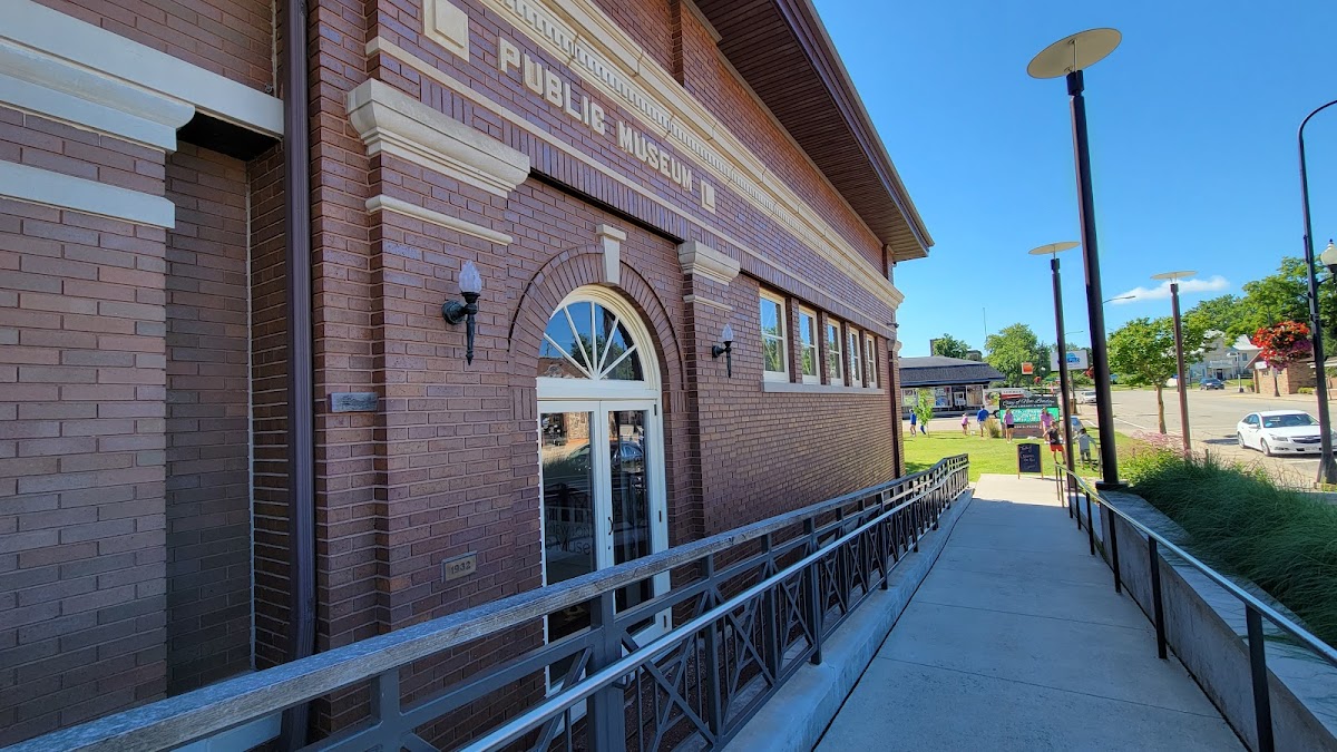 New London Public Museum