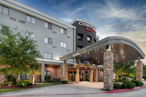 Courtyard by Marriott Fort Worth West at Cityview