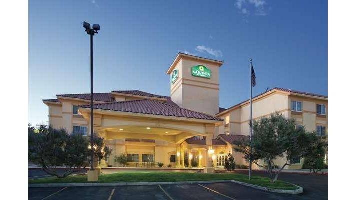 La Quinta Inn & Suites by Wyndham Albuquerque Midtown