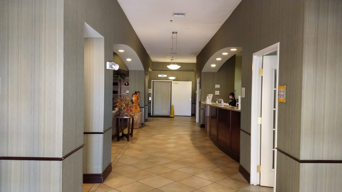 La Quinta Inn & Suites by Wyndham Albuquerque Midtown photo 2
