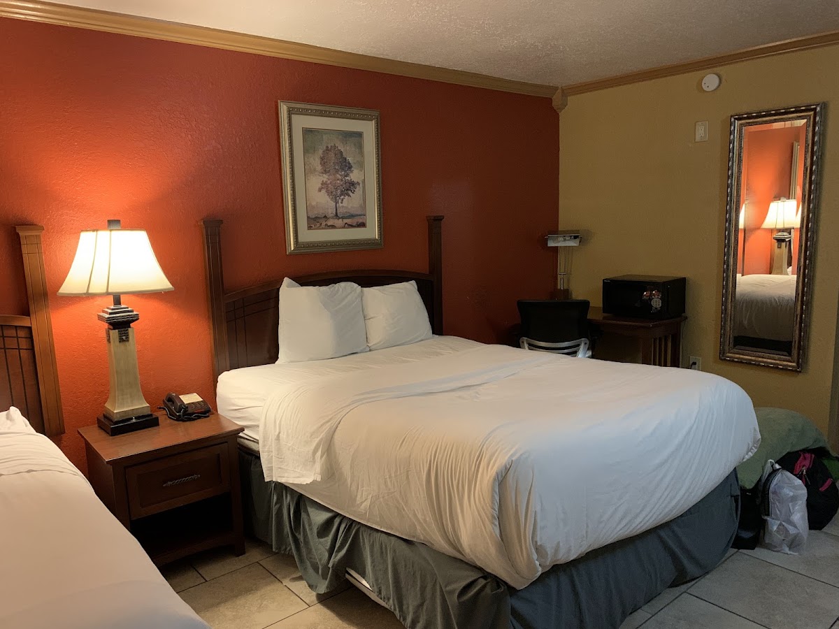 Americas Best Value Inn & Suites North Port photo 2