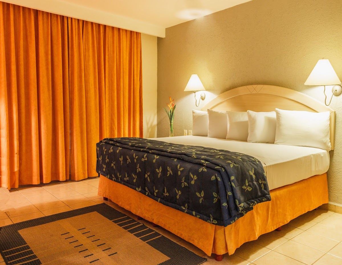 Hotel Plaza Inn Express photo 2