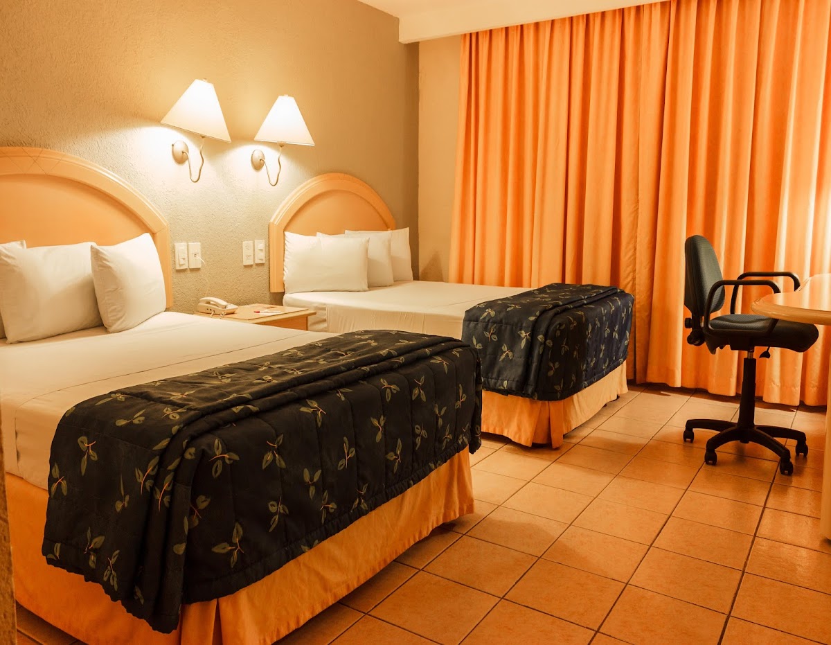 Hotel Plaza Inn Express photo 3