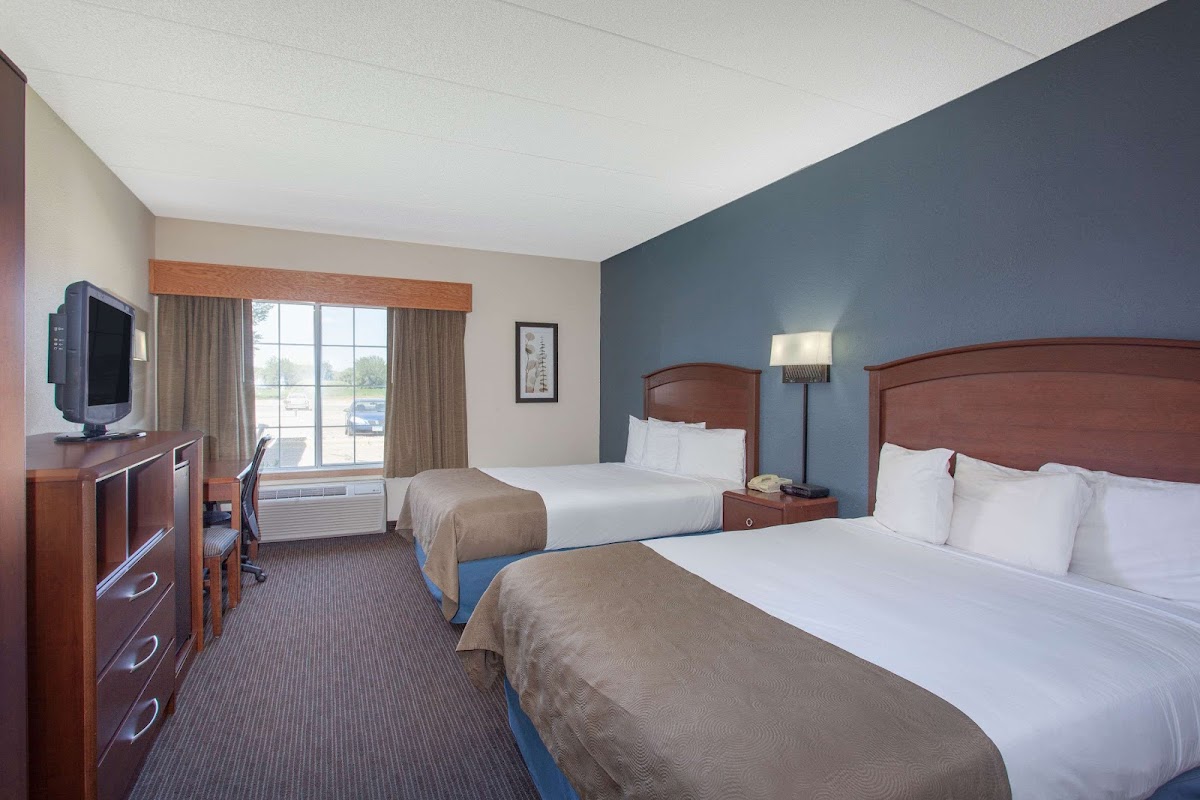AmericInn by Wyndham Hutchinson photo 2