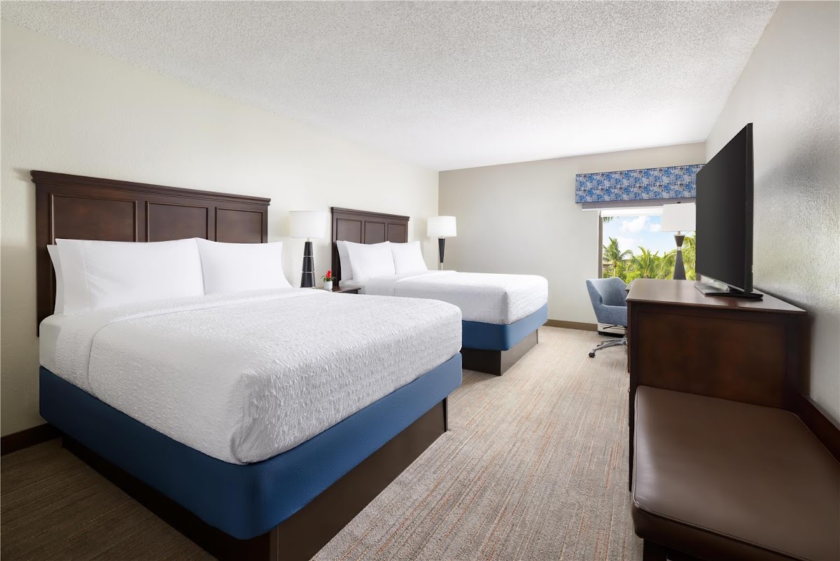 Hampton Inn Naples-Central photo 2