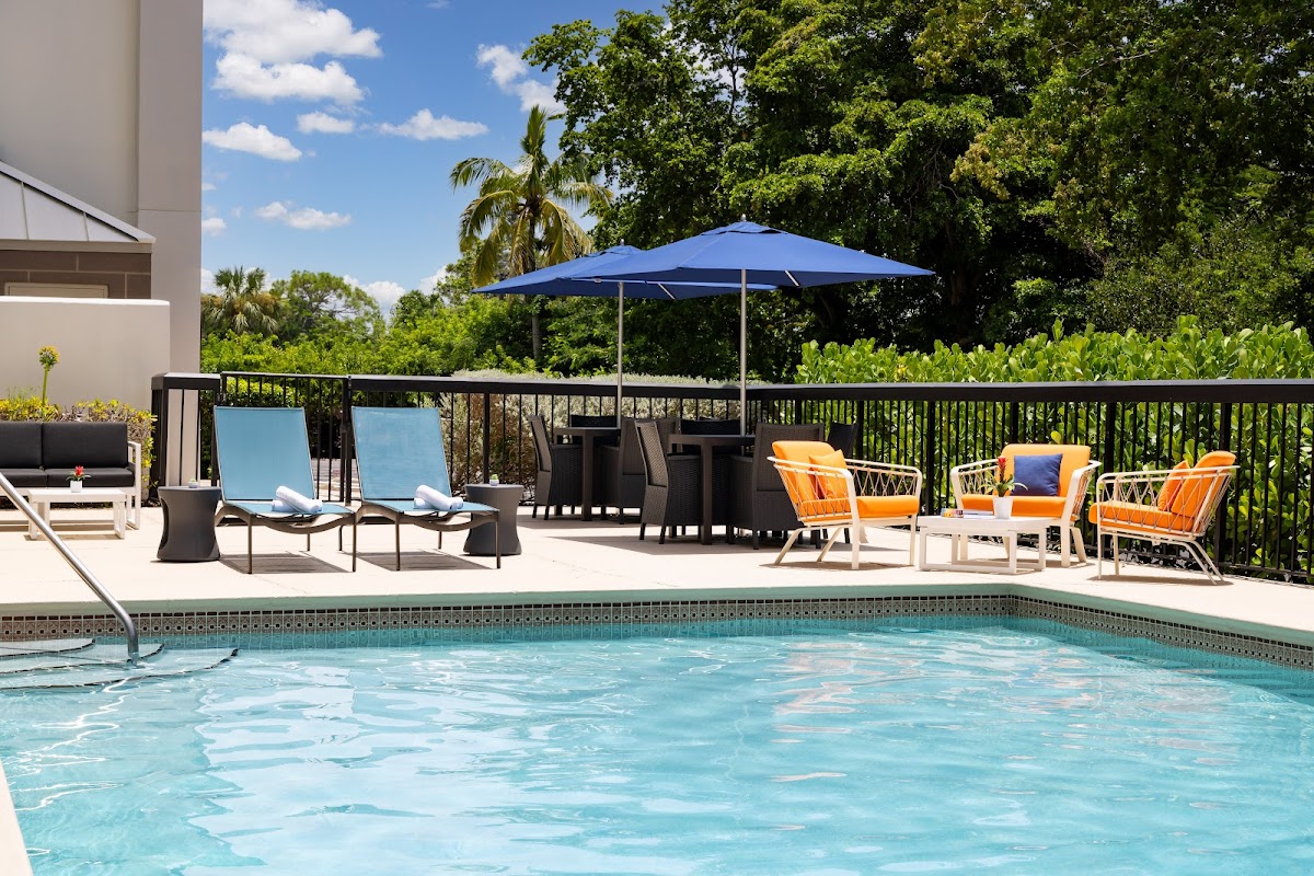 Hampton Inn Naples-Central photo 3