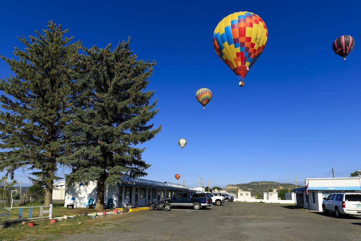 Maverick Motel photo 2