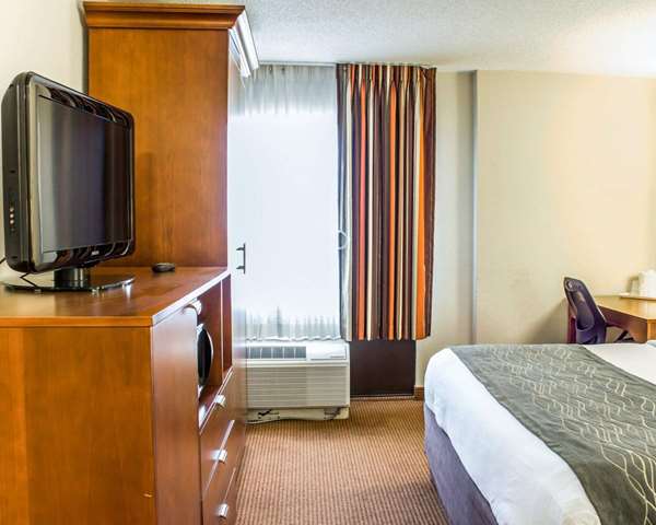 Comfort Inn Fayetteville near Fort Bragg photo 3