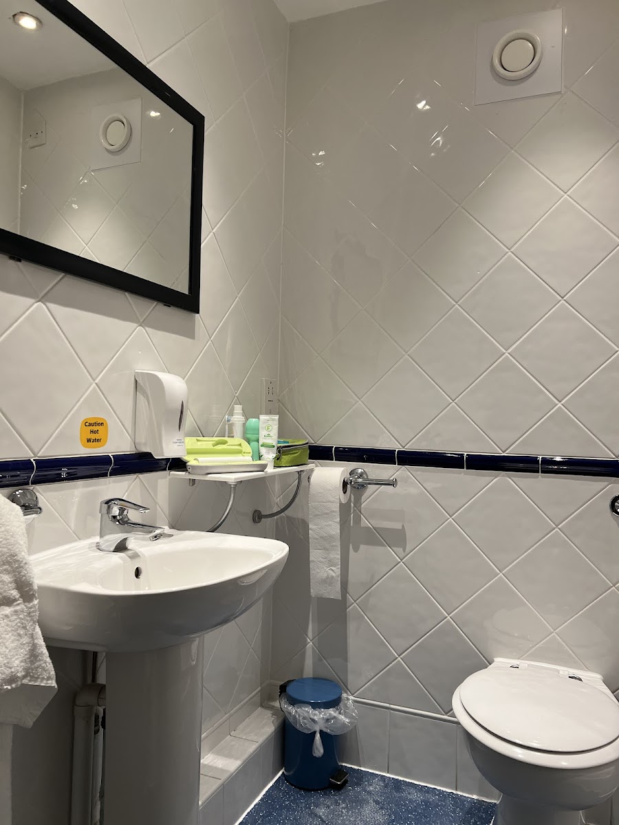 Travelodge York Hull Road photo 3