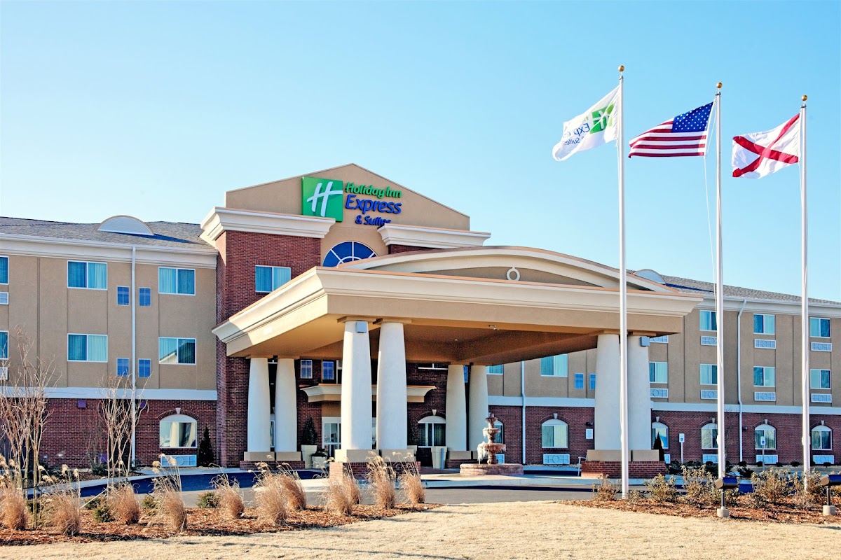 Holiday Inn Express & Suites Florence Northeast by IHG