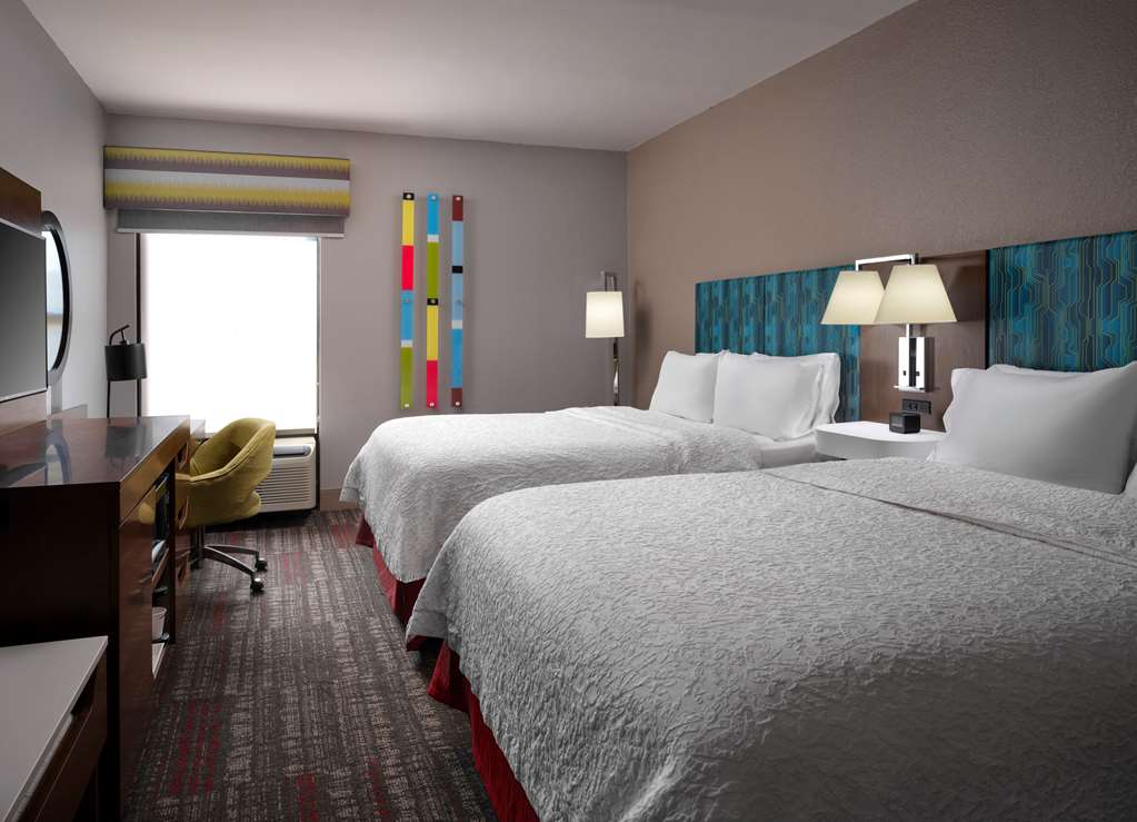 Best Western Plus Clinton/Jackson photo 2