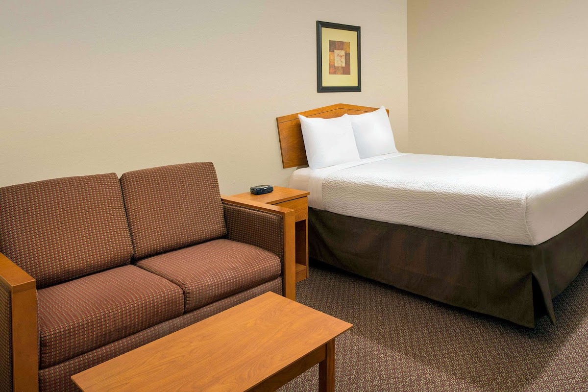 WoodSpring Suites Omaha Bellevue photo 2
