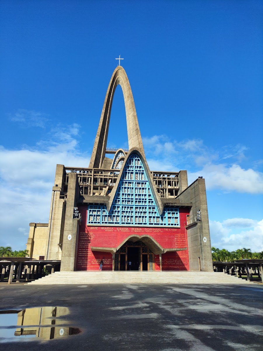 Basilica Nuestra Señora De La Altagracia
