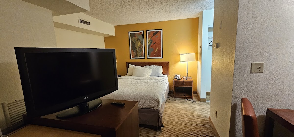 Sonesta ES Suites Allentown Bethlehem Airport photo 2