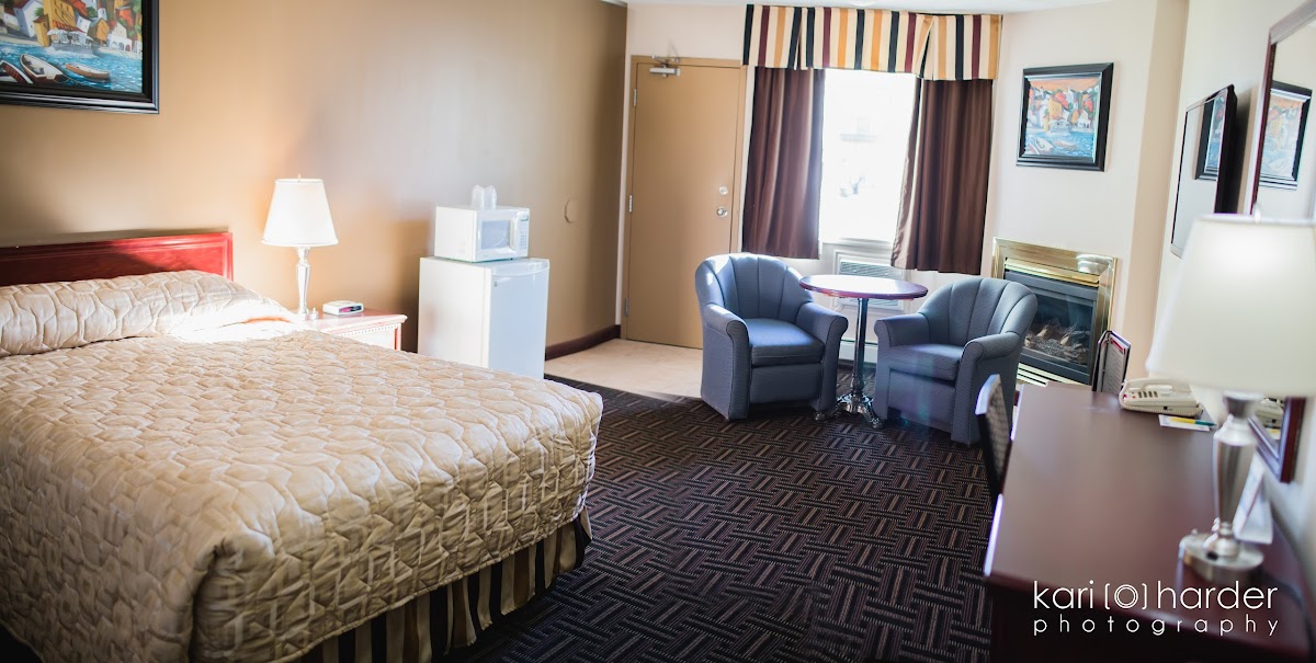 Flamingo Inn photo 2