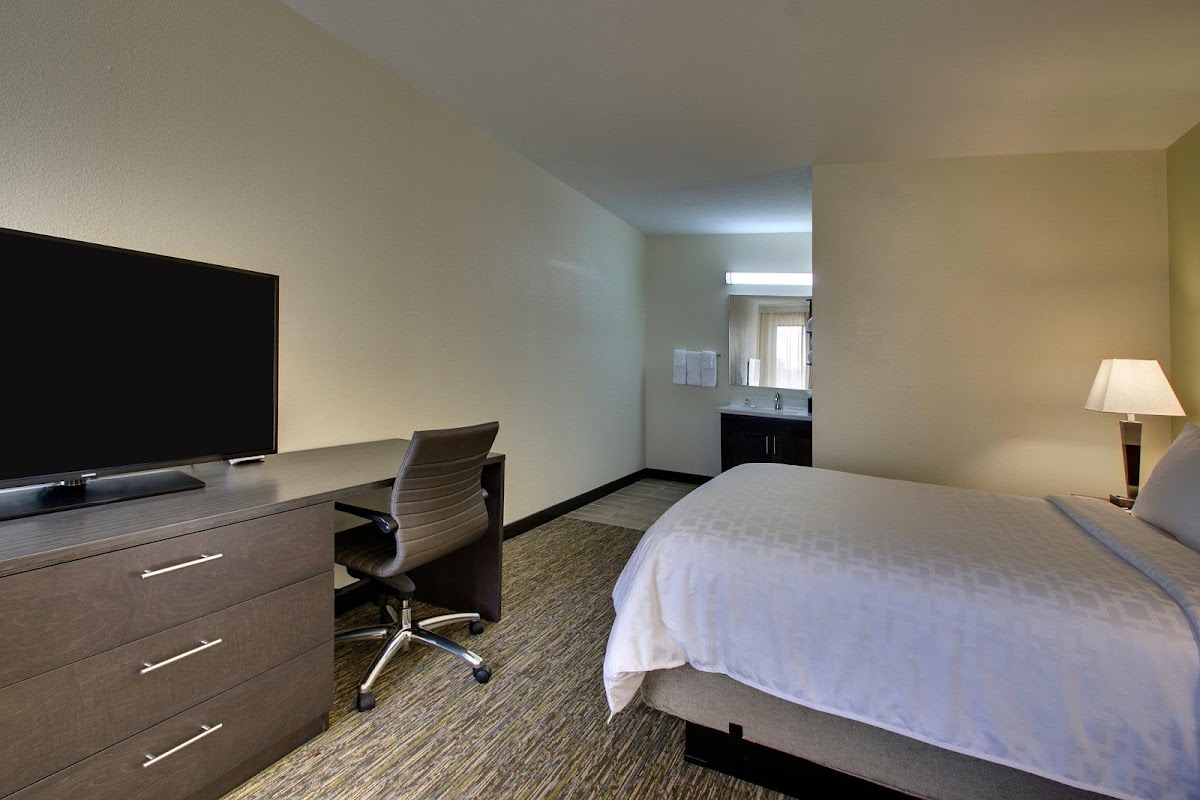 Candlewood Suites Wichita East by IHG photo 3