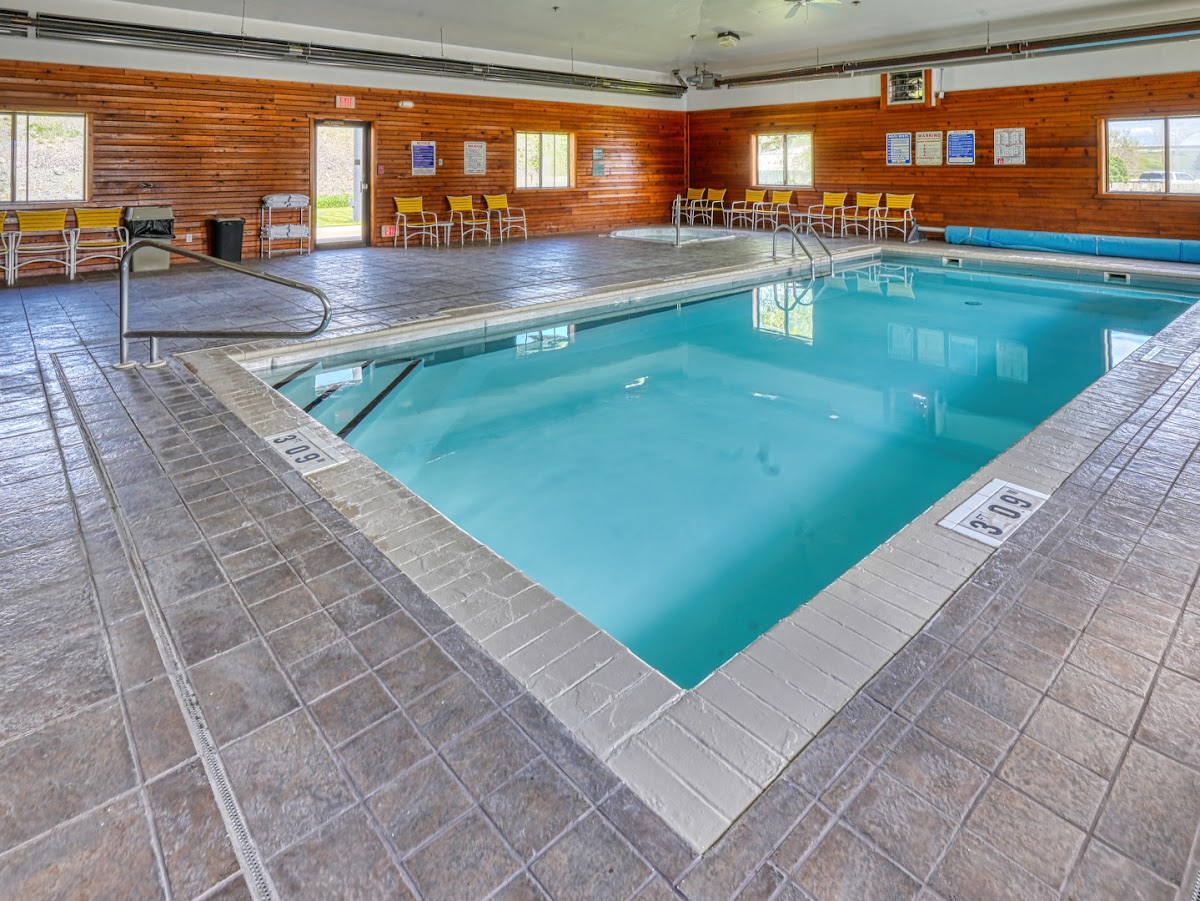 Yellowstone River Inn & Suites photo 3