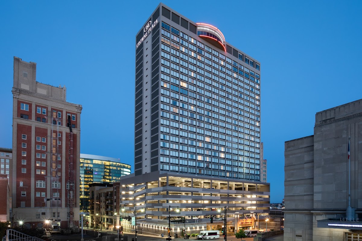 Crowne Plaza Kansas City Downtown, an IHG Hotel