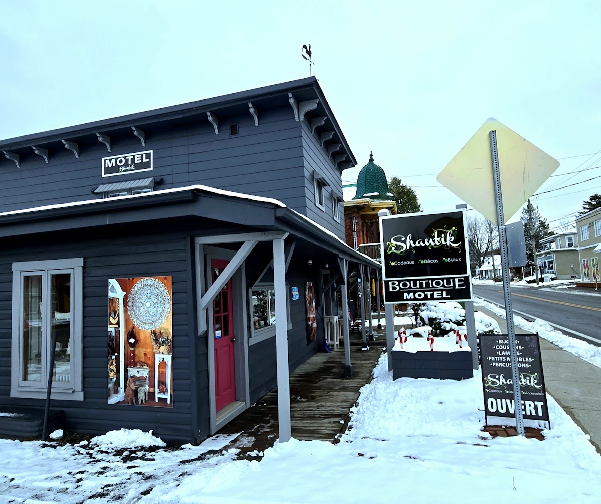 Motel Shantik