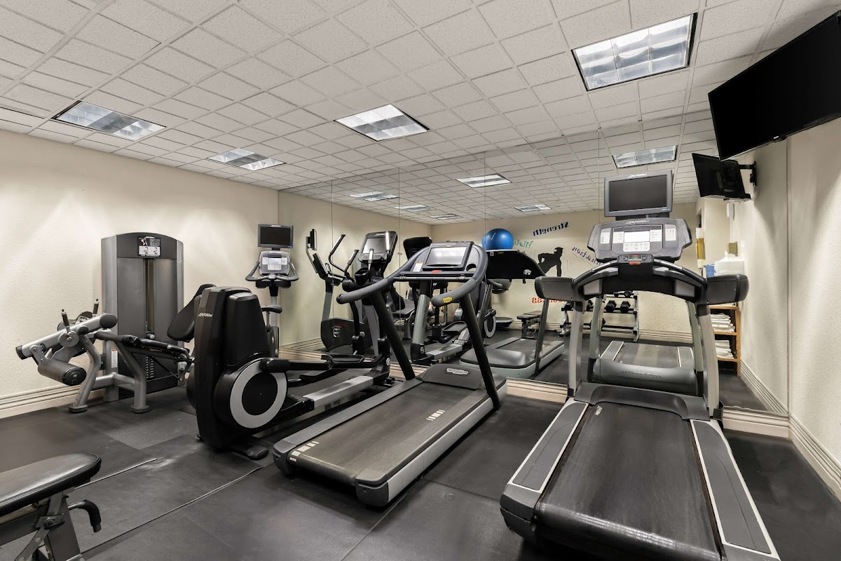 Ramada by Wyndham Harrisburg/Hershey Area photo 3